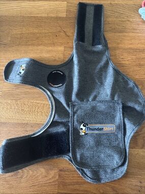 Thundershirt Gray Calming Dog Vest size XS